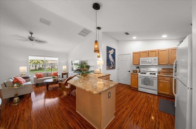 TURNKEY ~ POOL & SPA ~ BOND PAID ~ ROOF 2023 ~ PROVEN VACATION - photo 15