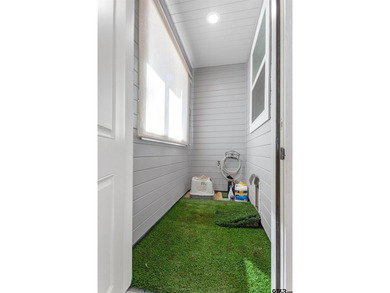 Welcome to this beautiful 3-bedroom, 2.5-bath home with an - photo 24