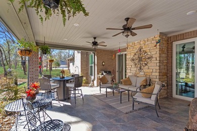 Welcome to this beautiful 3-bedroom, 2.5-bath home with an - photo 25
