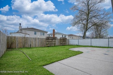 Introducing your impeccably well-maintained home!! This - photo 26