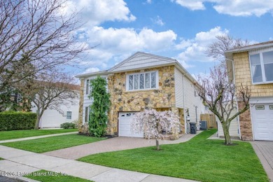 Introducing your impeccably well-maintained home!! This - photo 30