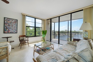 STUNNING WATER VIEWS! Rare private end-unit overlooking the - photo 4