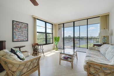 STUNNING WATER VIEWS! Rare private end-unit overlooking the - photo 5