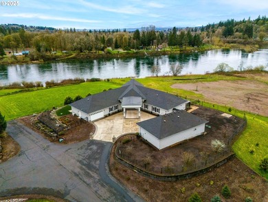 PRIVATE LEWIS RIVER ESTATE - LUXURY SINGLE-LEVEL LIVING on 2.56 - photo 44