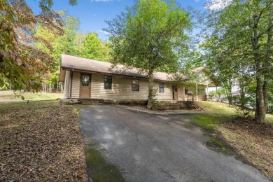 Lake Home For Sale in Hiawassee, Georgia