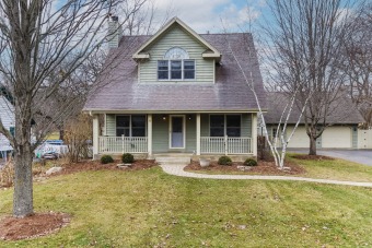 Fox River - Algonquin County Home Sale Pending in Algonquin Illinois