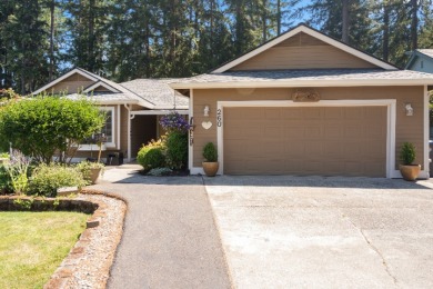 Golf Course Home - Manicured and Updated - photo 17
