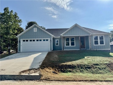 Lake Loch Lomond Home For Sale in Bella Vista Arkansas