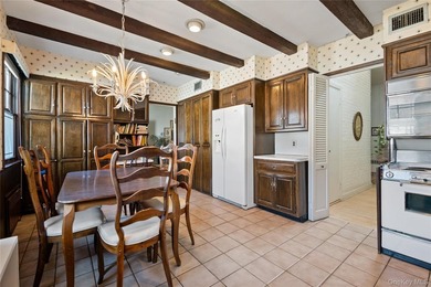 Welcome to 1026 West Broadway, a rare mid-century modern home - photo 12