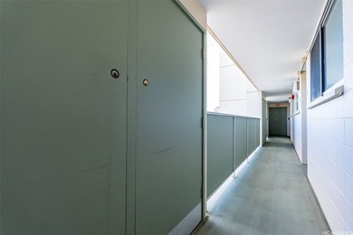 High-floor Aloha Lani unit in central Waikiki with sweeping - photo 15