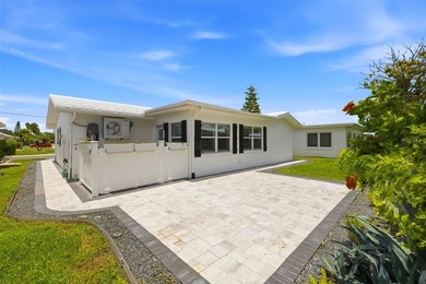 One of the most extensively updated homes in The Mainlands, this - photo 22