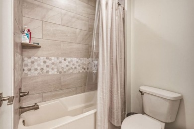 MUST SEE in Church Street Village, this beautifully maintained - photo 27
