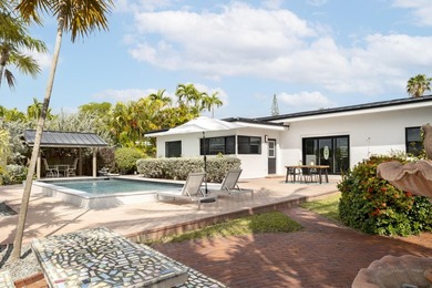 Welcome to your Key West waterfront retreat. This 3bedroom 2bath - photo 3