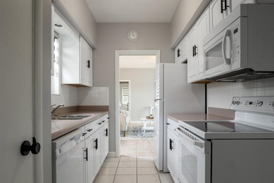 Welcome to your Key West waterfront retreat. This 3bedroom 2bath - photo 9