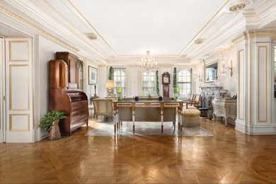 A One of One. High Floor 6000 Sq Ft Trophy Condo 4 Bedroom - photo 4