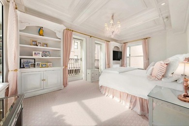 A One of One. High Floor 6000 Sq Ft Trophy Condo 4 Bedroom - photo 10