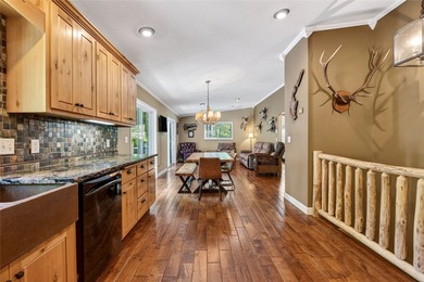 Like new, extensively remodeled Long Lake Retreat! Experience - photo 11