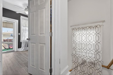 Exceptional opportunity to own a beautifully maintained - photo 15