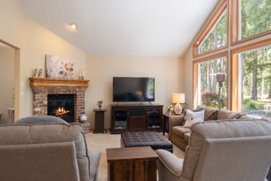 Golf Course Home - Manicured and Updated - photo 38