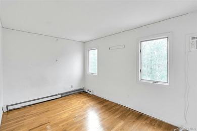 Country Living , Not Far from Water, Over 1 Acre, 4 Bedrooms, 2 - photo 20