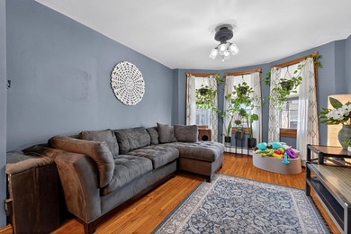 Exceptional opportunity to own a beautifully maintained - photo 22