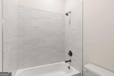 The Emery Gable offers luxury, flexibility, and incredible - photo 26
