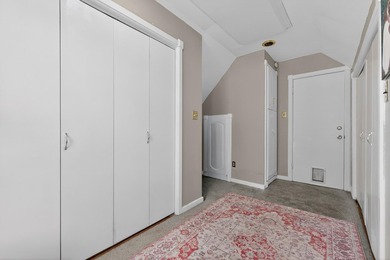 Exceptional opportunity to own a beautifully maintained - photo 30