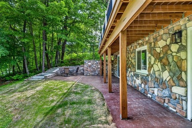 Like new, extensively remodeled Long Lake Retreat! Experience - photo 32