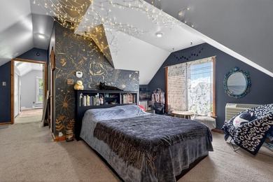Exceptional opportunity to own a beautifully maintained - photo 33