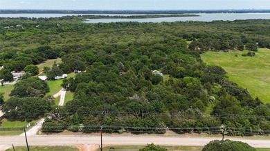 This strategically located property in Denton offers a prime - photo 4