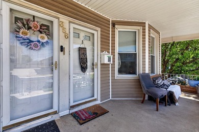 Exceptional opportunity to own a beautifully maintained - photo 40
