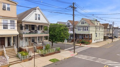 Exceptional opportunity to own a beautifully maintained - photo 41