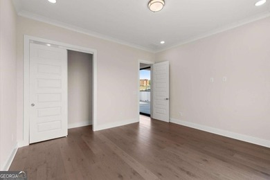 The Emery Gable offers luxury, flexibility, and incredible - photo 47