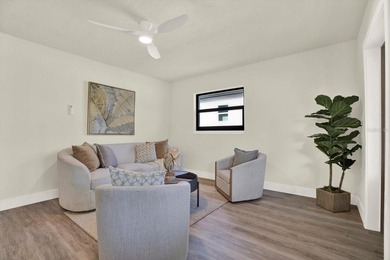 Live the South Tampa Lifestyle Discover this beautifully - photo 4