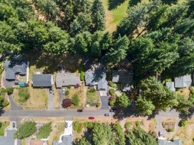 Golf Course Home - Manicured and Updated - photo 3
