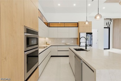 REMARKABLE CHANCE awaits YOU to CLAIM a MODERN, UPSCALE RETREAT - photo 1