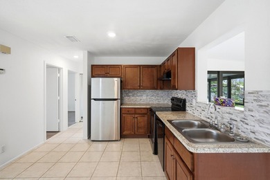 Charming and affordable 2-bedroom, 2-bath home in the heart of - photo 10