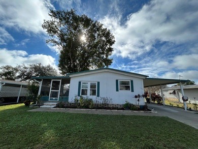 Lake Idlewild Home For Sale in Fruitland Park Florida