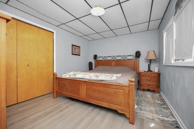 Extremely rare two house property with some of the most amazing - photo 15