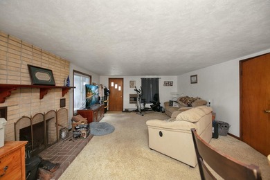 Extremely rare two house property with some of the most amazing - photo 16