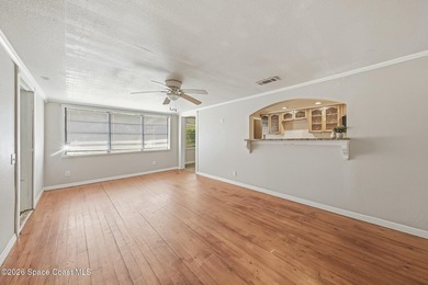 INVESTOR OR FIRST TIME HOME BUYERS! FHA QUALIFIED! This home - photo 16
