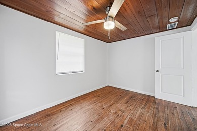 INVESTOR OR FIRST TIME HOME BUYERS! FHA QUALIFIED! This home - photo 26