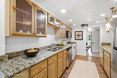 INVESTOR OR FIRST TIME HOME BUYERS! FHA QUALIFIED! This home - photo 30