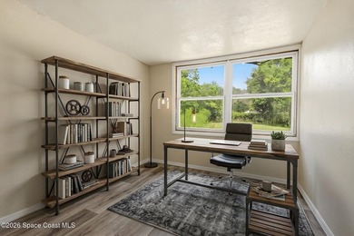 INVESTOR OR FIRST TIME HOME BUYERS! FHA QUALIFIED! This home - photo 39