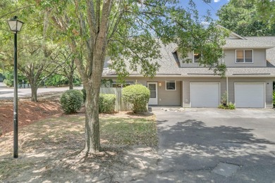 Tucked away on a quiet cul-de-sac in the desirable LongBranch - photo 2
