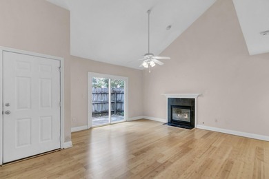 Tucked away on a quiet cul-de-sac in the desirable LongBranch - photo 6