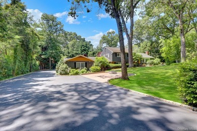 Welcome to 121 Old Field Rd, Huntington-a rare opportunity in - photo 4
