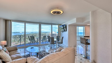 Prepare to be wowed the moment you step through the door of this - photo 3