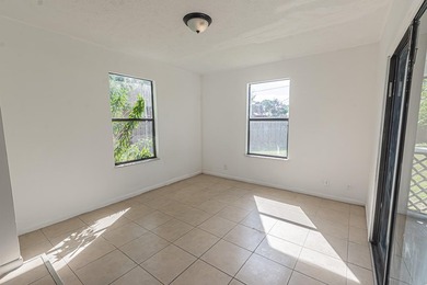 Freshly updated and move-in ready, this 2BR + flex space, 2BA - photo 10