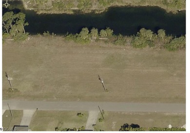 Cape Coral Lakes Area Lot For Sale in Cape Coral Florida